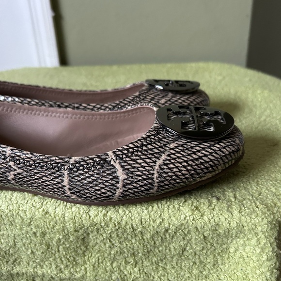 Tory Burch Minnie Reva Snake Print Ballet Flats - Picture 4 of 11